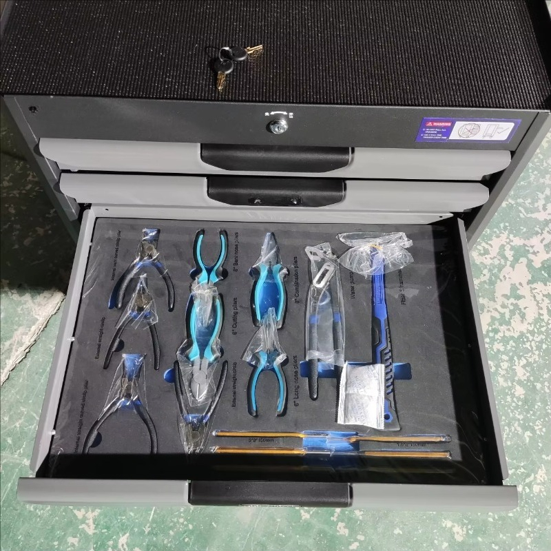ชุดเครื่องมือซ่อมรถยนต์ 252 ชิ - Tools Set Workshop บทวิจารณ์และราคา